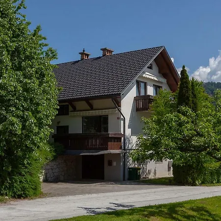 Country house Vacation Sofia Zgornje Gorje
